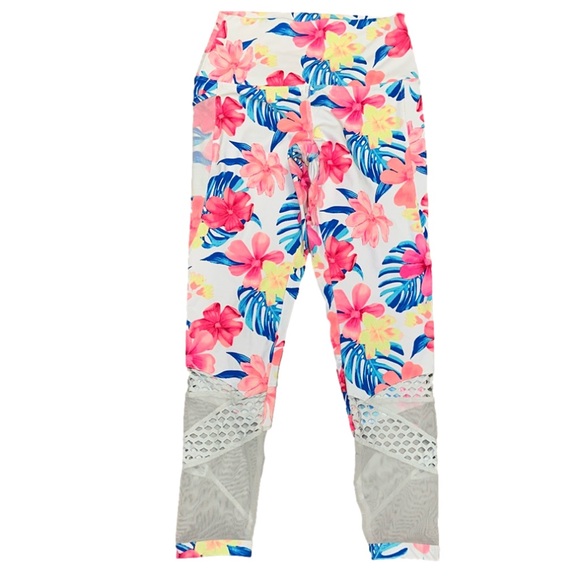 PINK Victoria's Secret Pants - Tropical PINK Capri leggings size Small 🌸